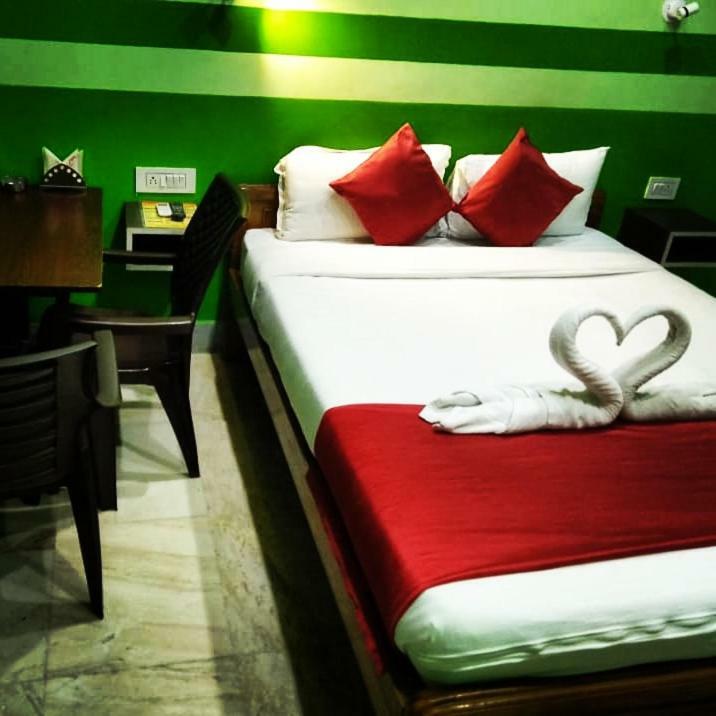 Khandagiri Ratna Resort Near Bhubaneswar Airport מראה חיצוני תמונה