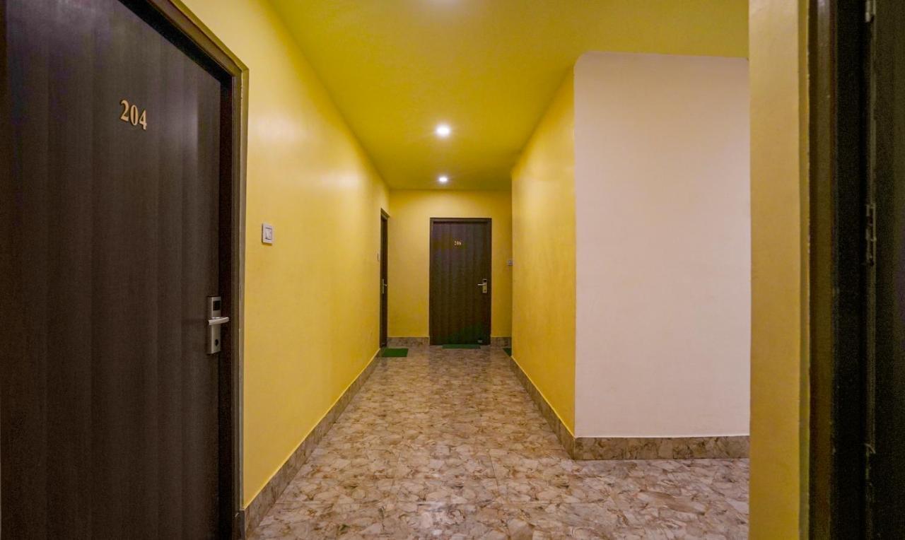 Khandagiri Ratna Resort Near Bhubaneswar Airport מראה חיצוני תמונה