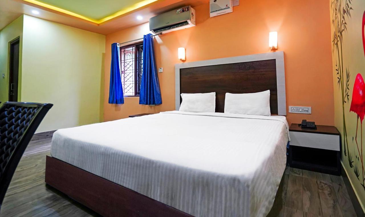 Khandagiri Ratna Resort Near Bhubaneswar Airport מראה חיצוני תמונה